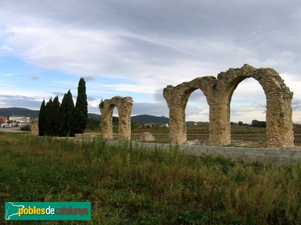Sant Jaume dels Domenys - Aqüeducte dels Arcs