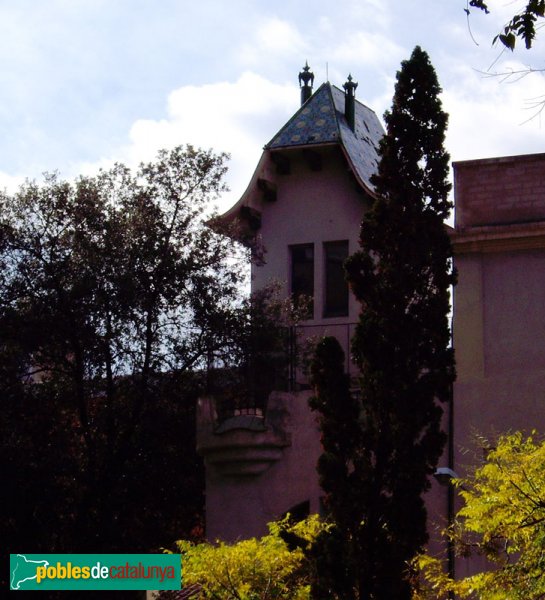 Torre (modernista) de l'Escola Sant Gregori