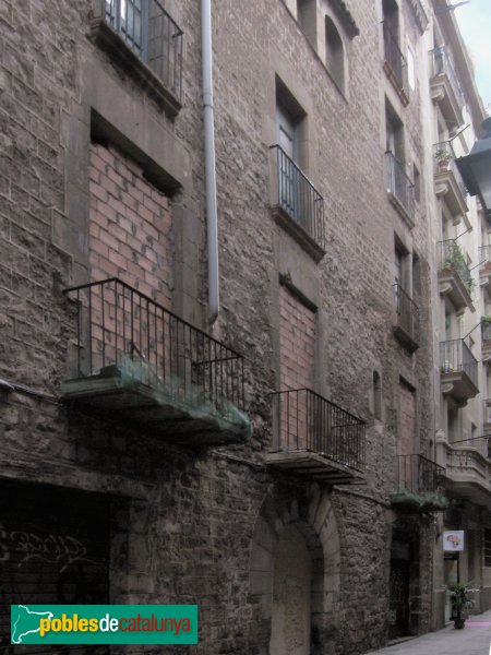 Barcelona - Carrer Vigatans, 4, abans de la restauració