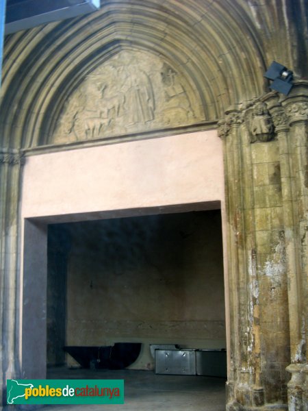 Barcelona - Porxo de Sant Antoni Abat, porta interior