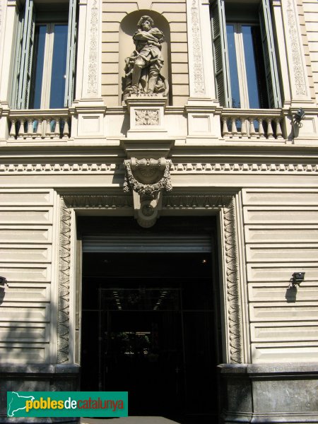 Barcelona - Passeig de Gràcia, 60 (Foto: Albert Esteves, 2007) Barcelona - Passeig de Gràcia, 60