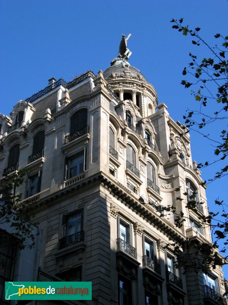 Barcelona - Passeig de Gràcia, 21 (Foto: Albert Esteves, 2007) Barcelona - Passeig de Gràcia, 21
