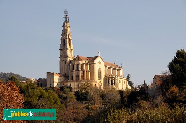 Castellar del Vallès - L'Església de Sant Esteve, des de ponent