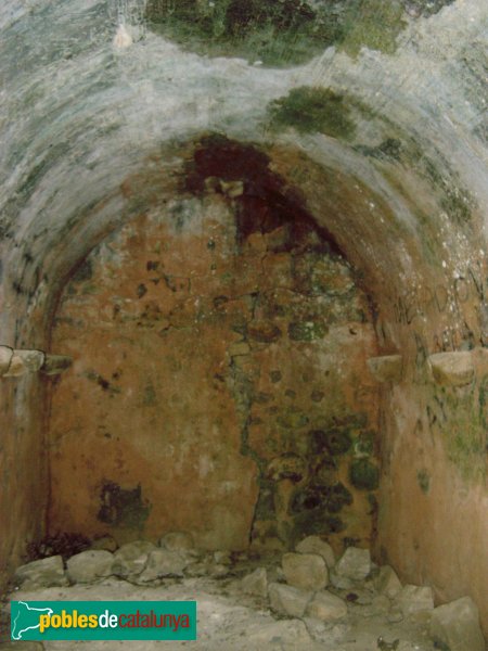 Palafolls - Castell: la cisterna