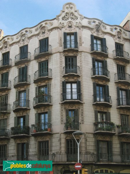 Barcelona - València, 352
