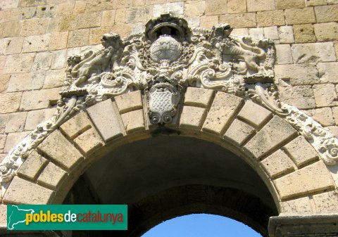 Tarragona - Portal de Sant Antoni (Foto: Albert Esteves, 2007) Tarragona - Portal de Sant Antoni