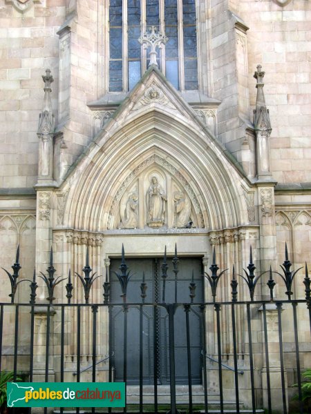 Barcelona - Església de les Adoratrius (Foto: Albert Esteves, 2008) Barcelona - Església de les Adoratrius