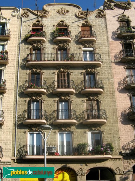 Barcelona - Casa Emili Batlle (Diputació, 32)