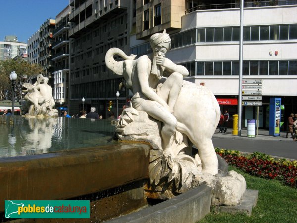 Tarragona - Font del Centenari. Àsia