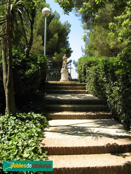 Esplugues de Llobregat - Parc de Can Vidalet (Foto: Albert Esteves, 2008) Esplugues de Llobregat - Parc de Can Vidalet