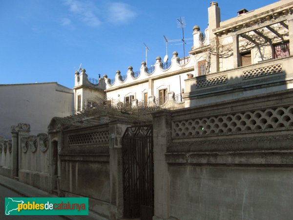 Vallbona d'Anoia - Cal Simó, façana del carrer Nou