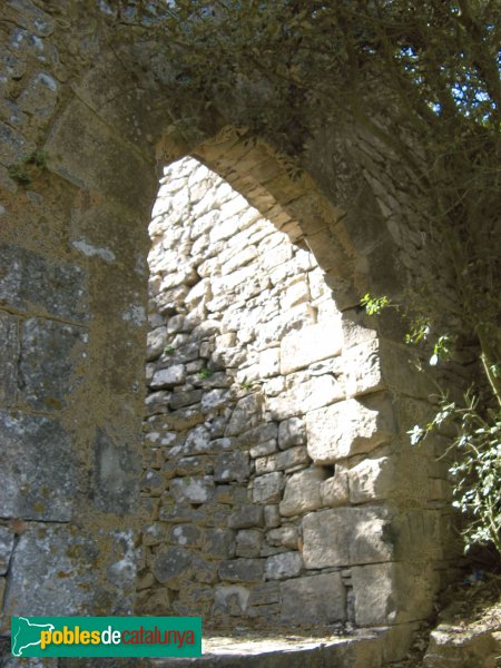 La Llacuna - Castell de Vilademàger, porta de la muralla