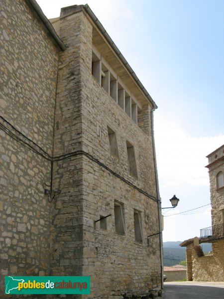 La Llacuna - Muralla, torre de Foratmicó
