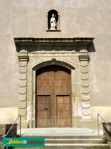 Vilanova del Camí - Església de Sant Hilari, portada