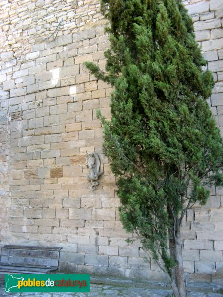 Sant Martí de Tous - Església de Sant Martí , mur antic