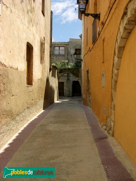 Vilaverd - Nucli antic, arc del carrer Palau