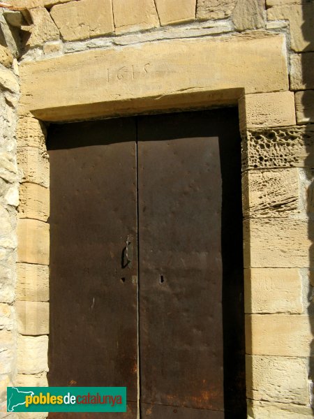 Les Piles - Santa Maria de Guialmons, porta de 1615