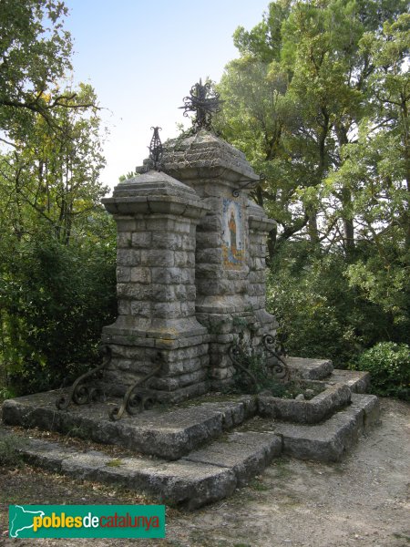 Pontils - Sant Magí de Brufaganya, creu monumental