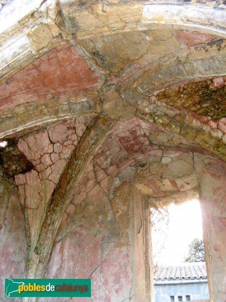 Sarral - Sant Joan Baptista, de Vallverd, restes de la capella antiga