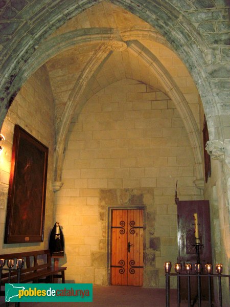 Vallfogona de Riucorb - Església de Santa Maria, capella gòtica