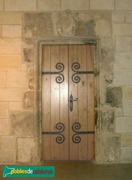 Vallfogona de Riucorb - Església de Santa Maria, porta interior