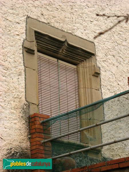Vallfogona de Riucorb - Masia, finestral renaixentista