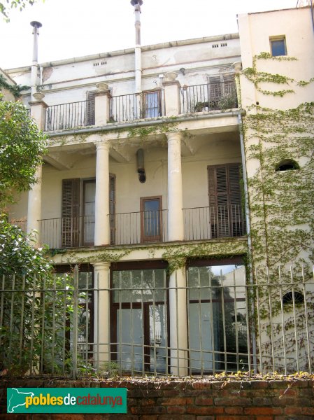 Terrassa - Casa Marià Ros, façana posterior