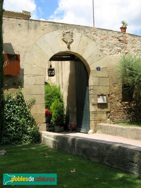 Santa Perpètua de la Mogoda - Castell de Santiga