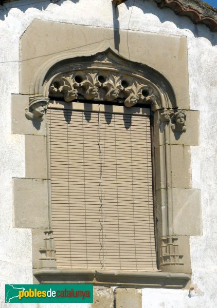 Santa Perpètua de Mogoda - Ca n'Oller, finestra principal