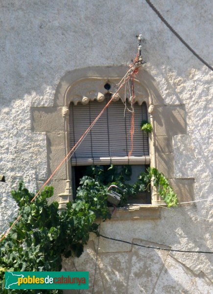 Polinyà - Can Rovira, finestral gòtic