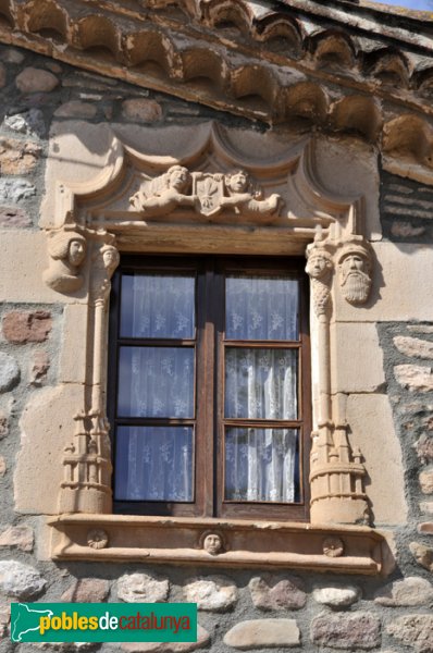 Masia de Can Duran, finestra