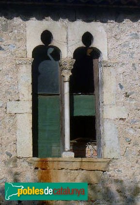 Boadella - Castell-palau, finestra