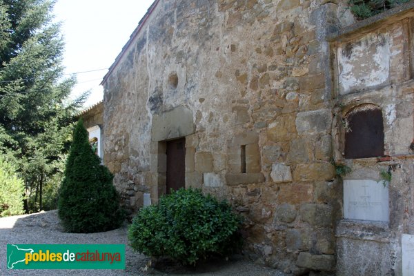 Cistella - Sant Martí de Vilarig, edifici annex i cementiri