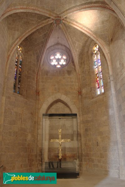 Vilabertran - Església de Santa Maria, capella dels Roabertí