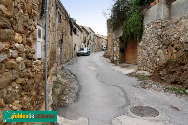 Masarac - Carrer del Mont (Foto: Albert Esteves, 2011) Masarac - Carrer del Mont