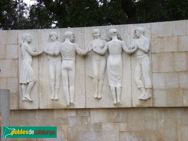 Figueres - Monument a Pep Ventura