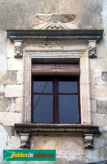 Caldes de Malavella - Can Mataró, finestra renaixentista