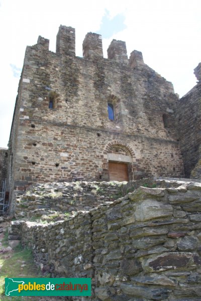 Rabós - Sant Quirze de Colera, façana de l'església