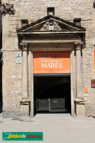 Barcelona - Museu Marés, porta renaixentista (Foto: Albert Esteves, 2012) Barcelona - Museu Marés, porta renaixentista