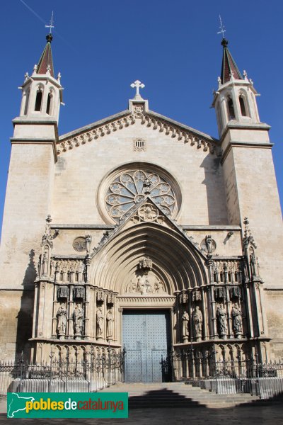 Vilafranca - Basílica de Santa Maria, portada