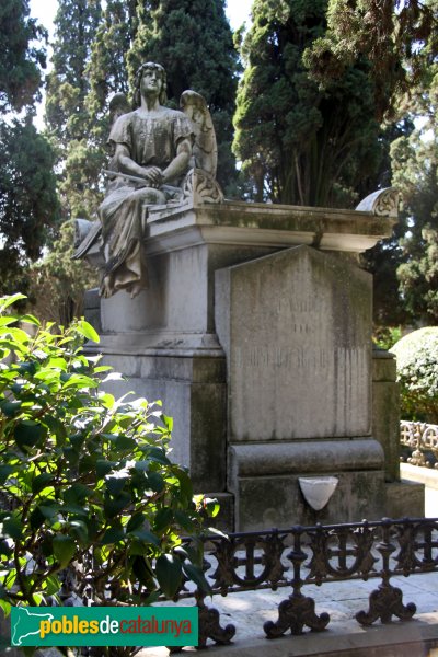 Vilafranca del Penedès - Cementiri, panteó Josep Balaguer