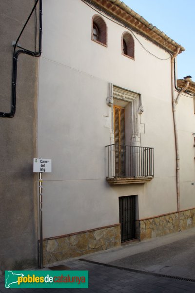 La Granada - Finestra del carrer del Mig