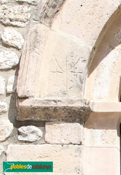 Torrelavit - Santa Maria de Lavit, detall portal