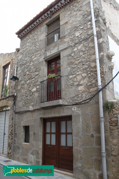 La Jonquera - Carrer Vell, casa de la Posta Real