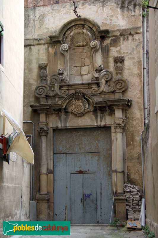 Barcelona - Porta de l'antic convent de Sant Joan de Jerusalem