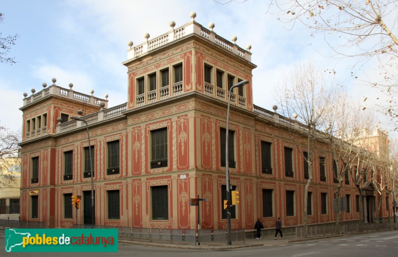 Foto de Barcelona - Antigues Oficines de l'Exposició (Escola Verdaguer)