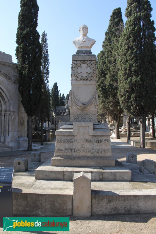 Cementiri de Montjuïc - Monument a Pacual Madoz