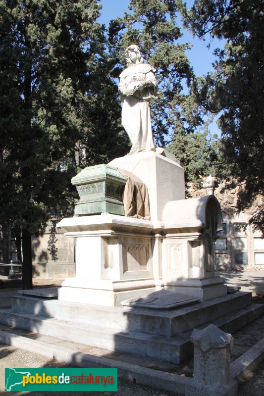 Cementiri de Montjuïc - Panteó Carreras de Campa