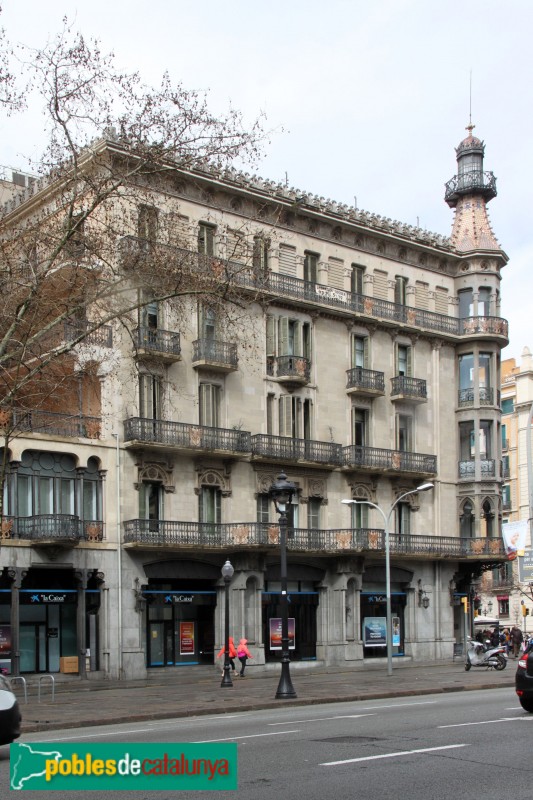 Barcelona - Rambla Catalunya, 17 (Foto: Albert Esteves, 2015) Barcelona - Rambla Catalunya, 17