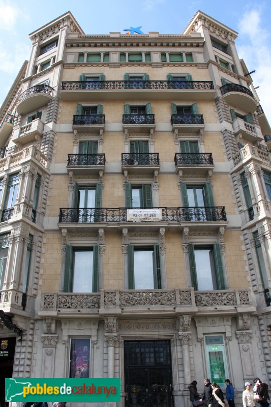 Barcelona - Rambla Catalunya, 1 (Foto: Albert Esteves, 2015) Barcelona - Rambla Catalunya, 1